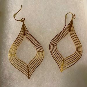 Gold earrings